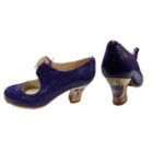 zapato cordonera en color morado piel serpiente