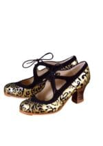 zapato flamenco profesional de la marca Begoña Cervera modelo Candor en tono dorado y negro