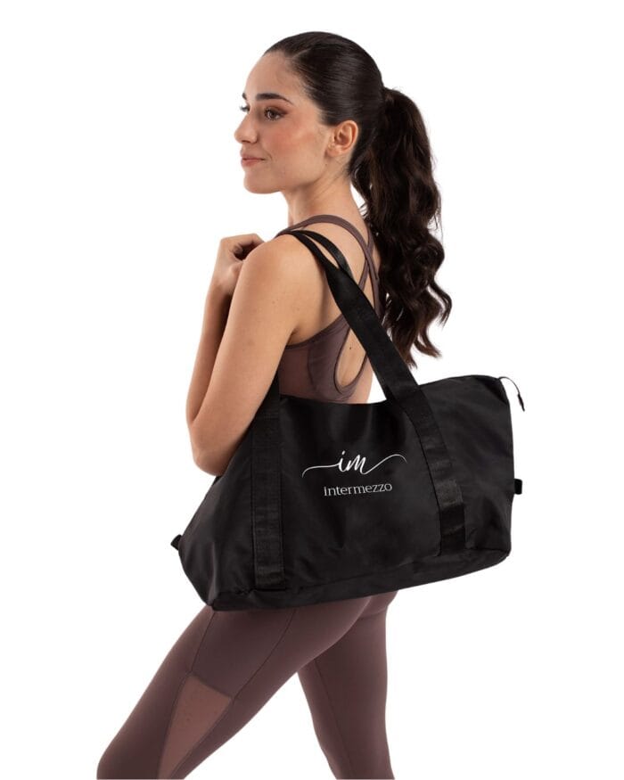Bolso de Danza de la marca Intermezzo modelo Delani, disponible en negro y rosa