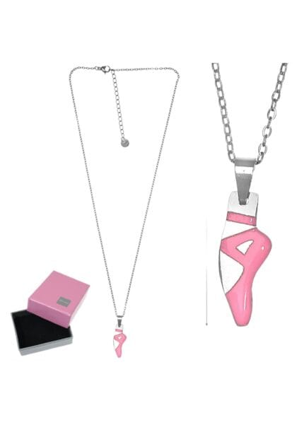 Collar en plateado hipoalergénico con colgante de zapatilla rosa