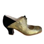 Zapato flamenco modelo Arty en color dorado marca Begoña Cervera